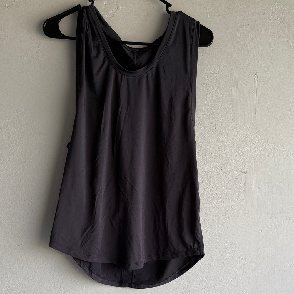 Fabletics Charcoal Muscle Tee